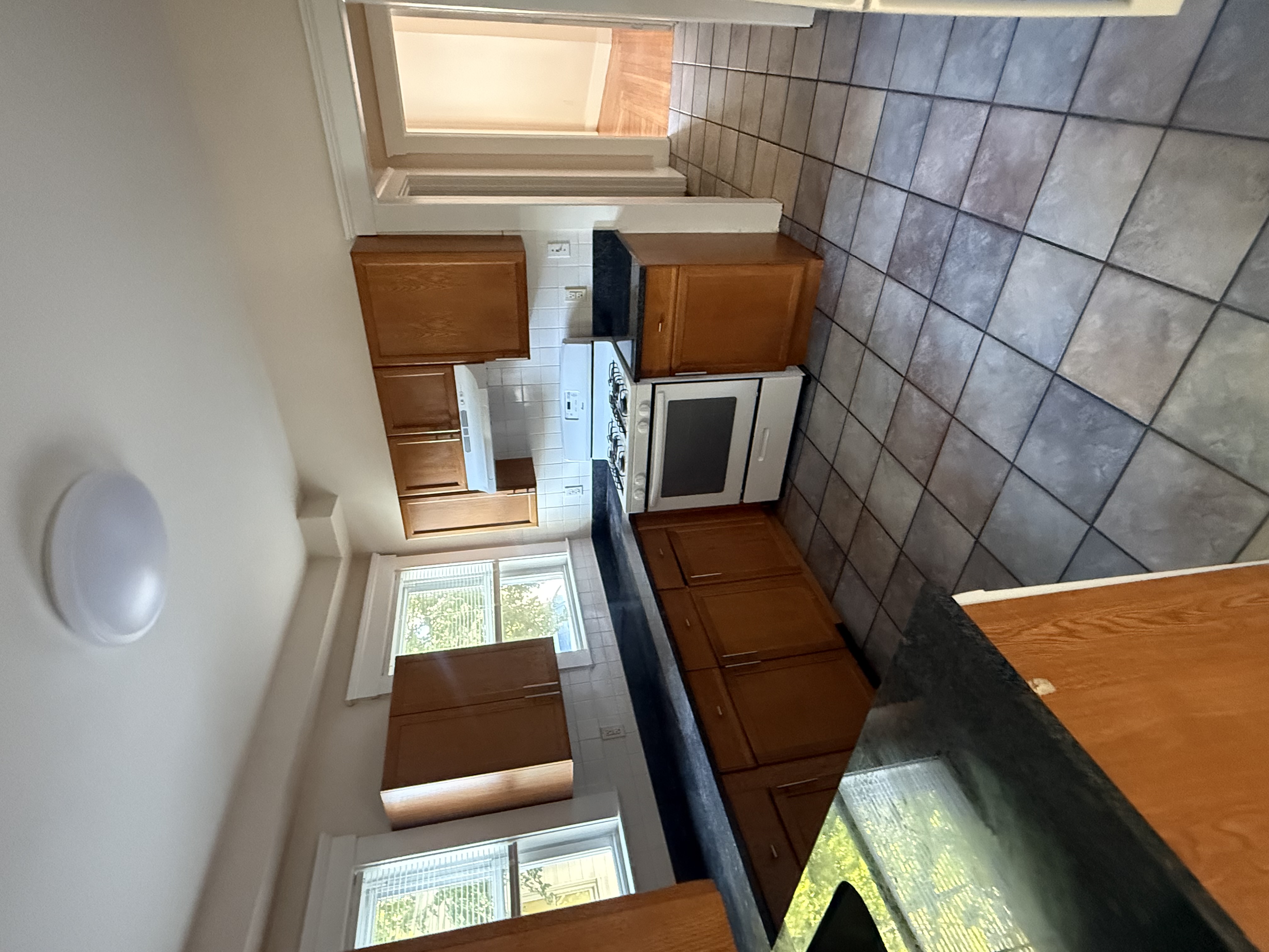 Photos of apartment on Brooks St.,Boston MA 02135