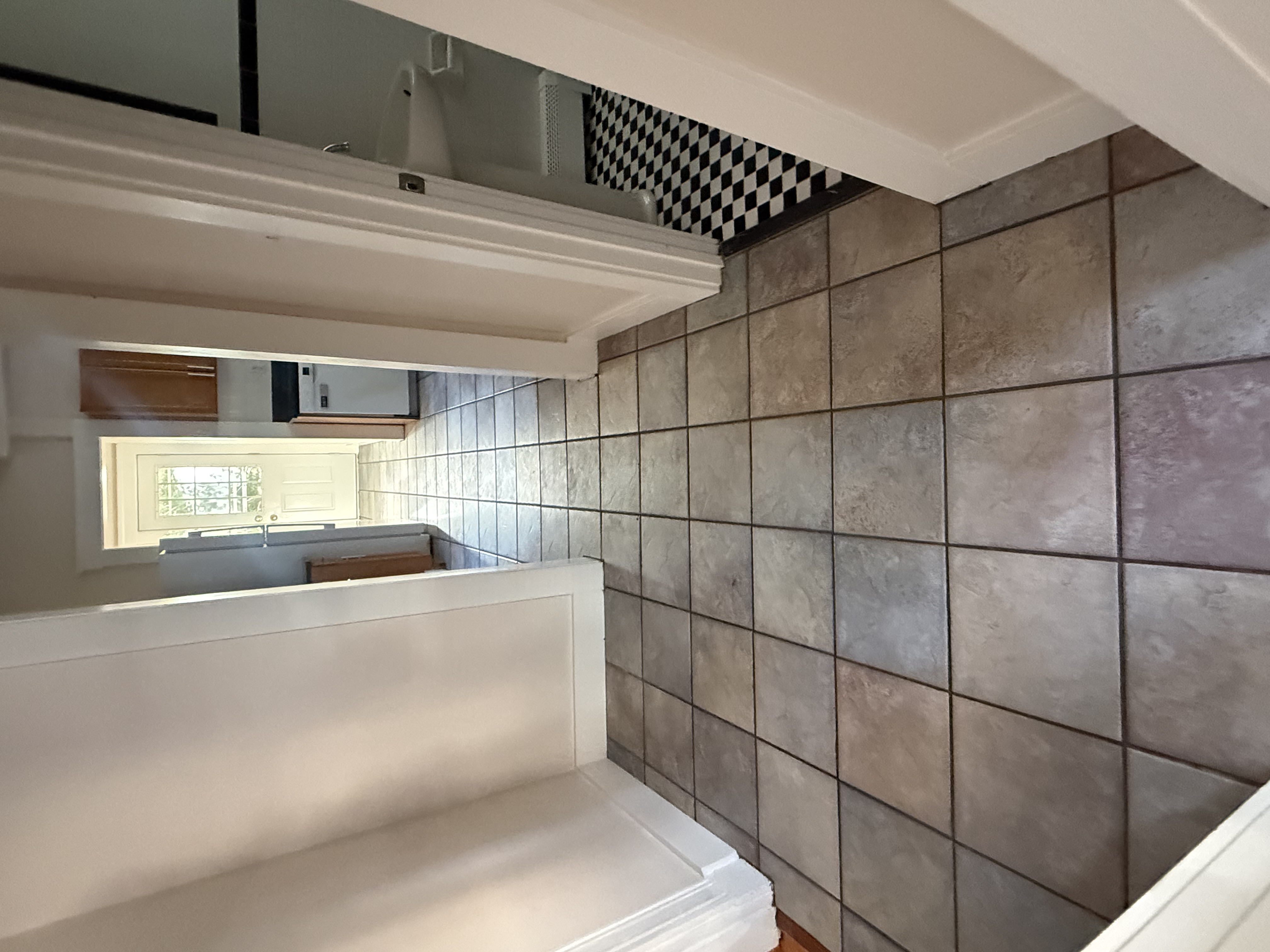 Photos of apartment on Brooks St.,Boston MA 02135