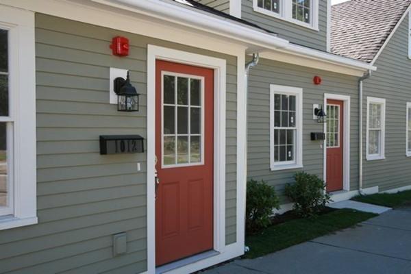3 bed, 1.5 bath apartment for rent at 1018 Chestnut St Unit 1, Newton — photo 1 of 17
