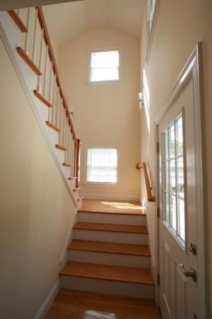 3 bed, 1.5 bath apartment for rent at 1018 Chestnut St Unit 1, Newton — photo 11 of 17