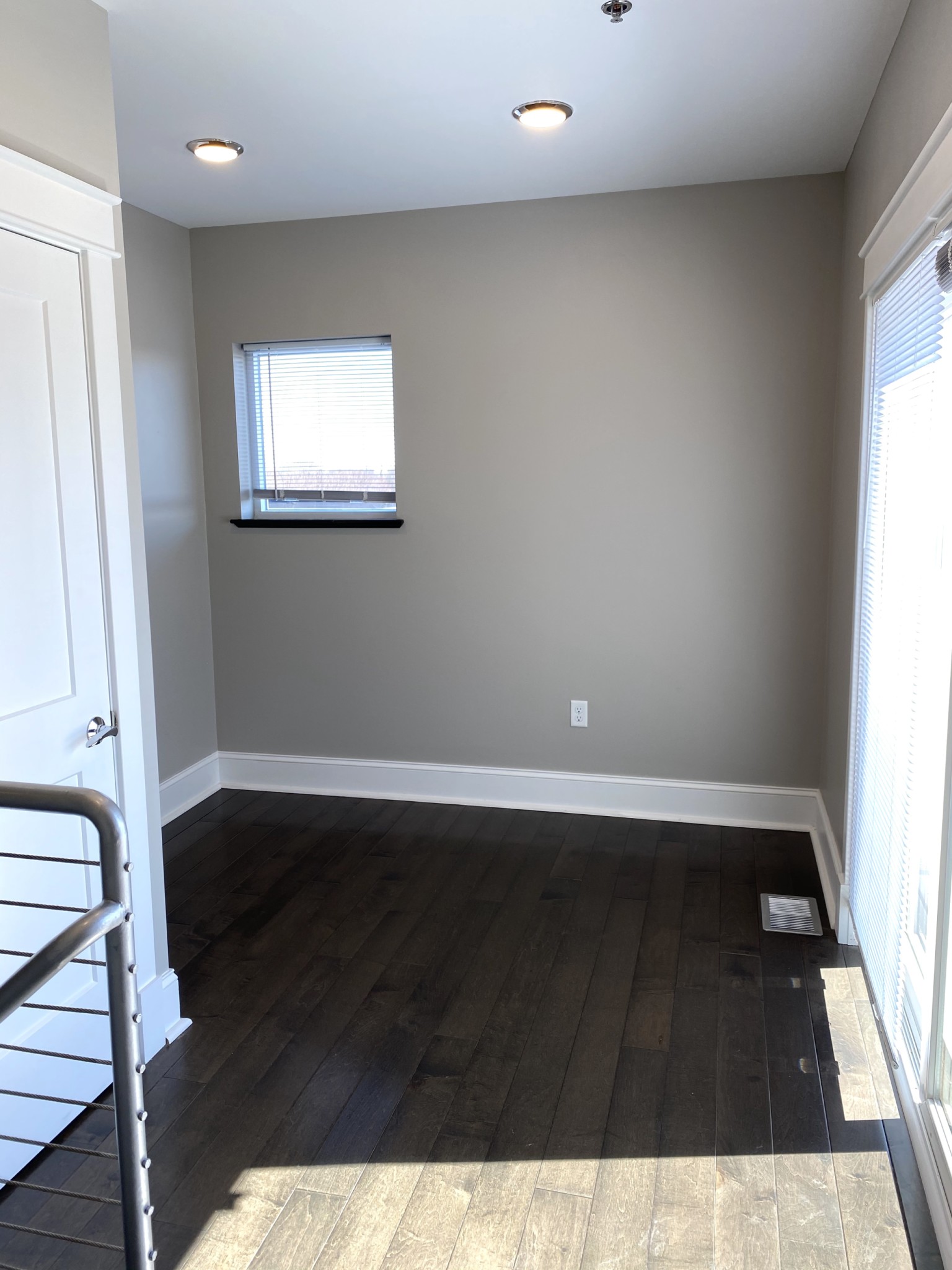 Photos of apartment on Howard St.,Watertown MA 02472