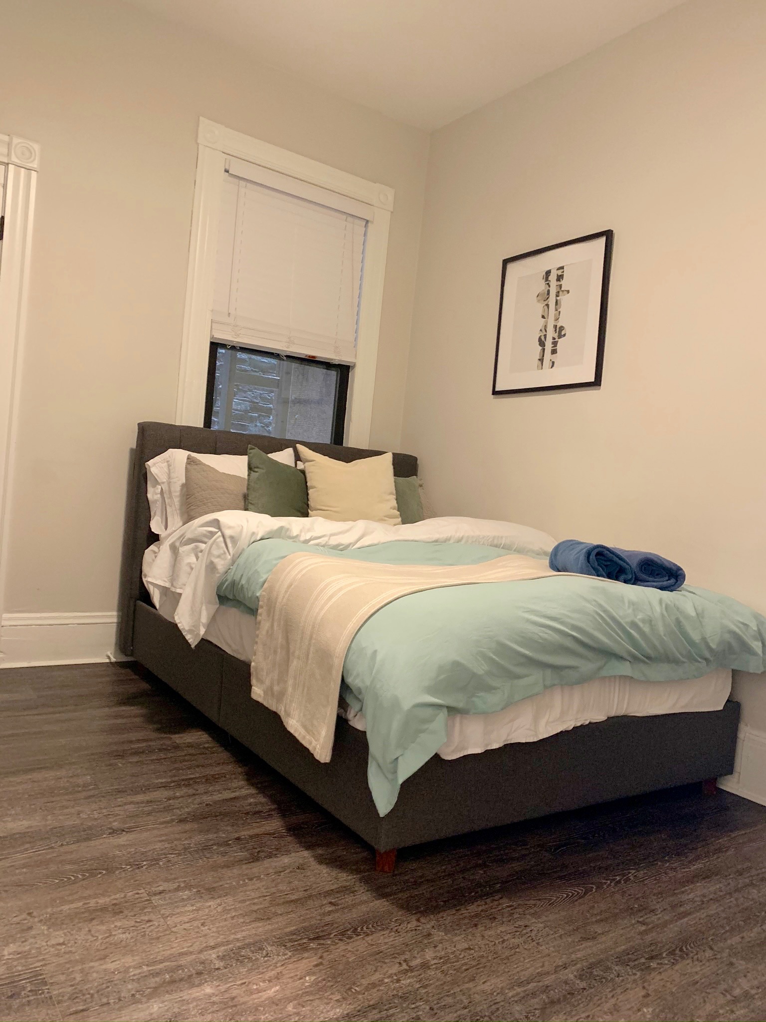 4 bed, 2 bath apartment for rent at 1516 Tremont St Unit 3, Mission Hill — photo 16 of 46
