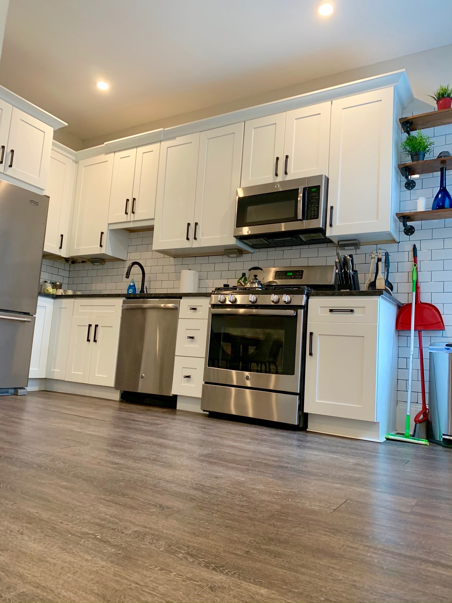 4 bed, 2 bath apartment for rent at 1516 Tremont St Unit 3, Mission Hill — photo 30 of 46