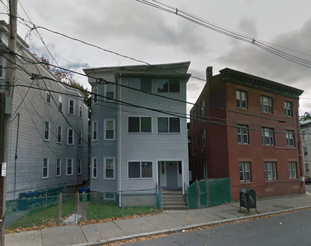 4 bed, 1 bath apartment for rent at 348 Faneuil St Unit 4, Brighton — photo 11 of 11
