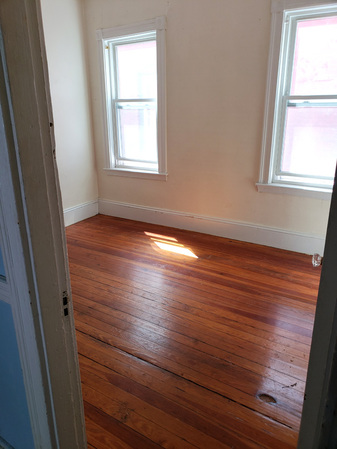 4 bed, 1 bath apartment for rent at 348 Faneuil St Unit 4, Brighton — photo 10 of 11