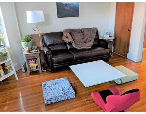 1 bed, 1 bath apartment for rent at 198 Saint Paul St Unit 8, Brookline — photo 3 of 13