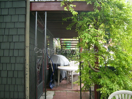 126 Derby St, West Newton