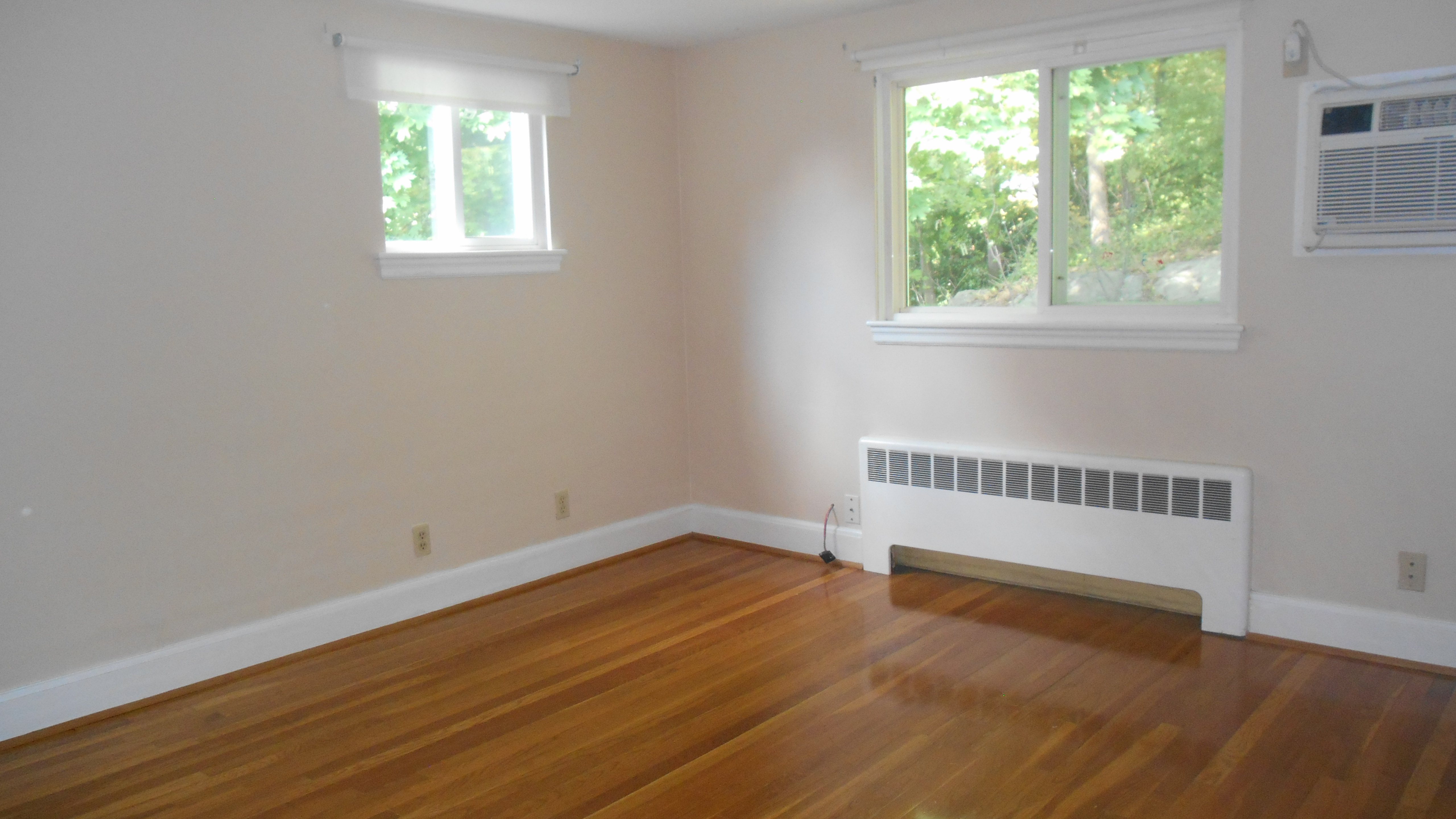 4 bed, 3.5 bath apartment for rent at 85 Stuart Rd, Newton — photo 9 of 22