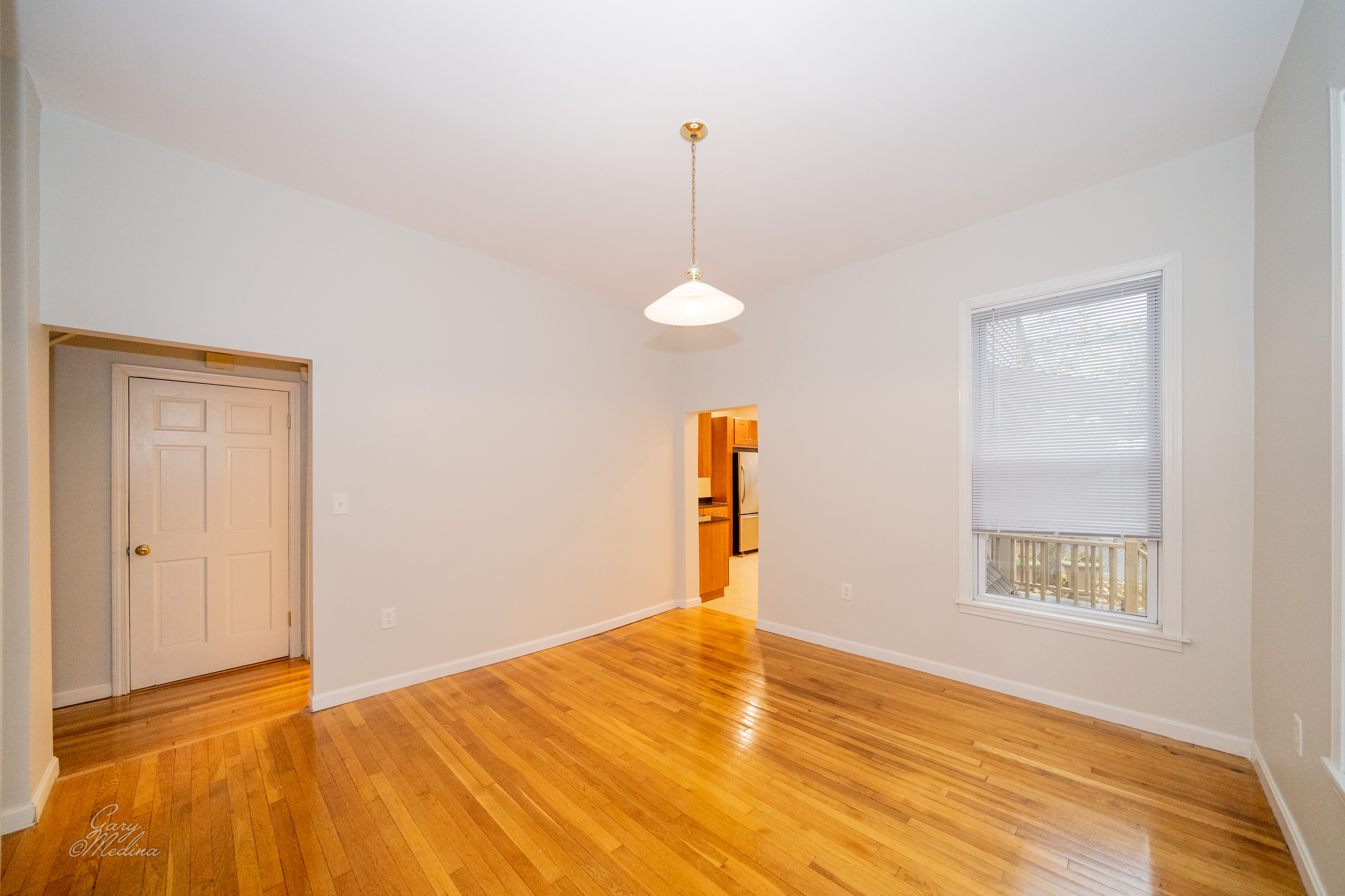 5 bed, 3 bath apartment for rent at 32 Channing St Unit 1, Newton — photo 19 of 46