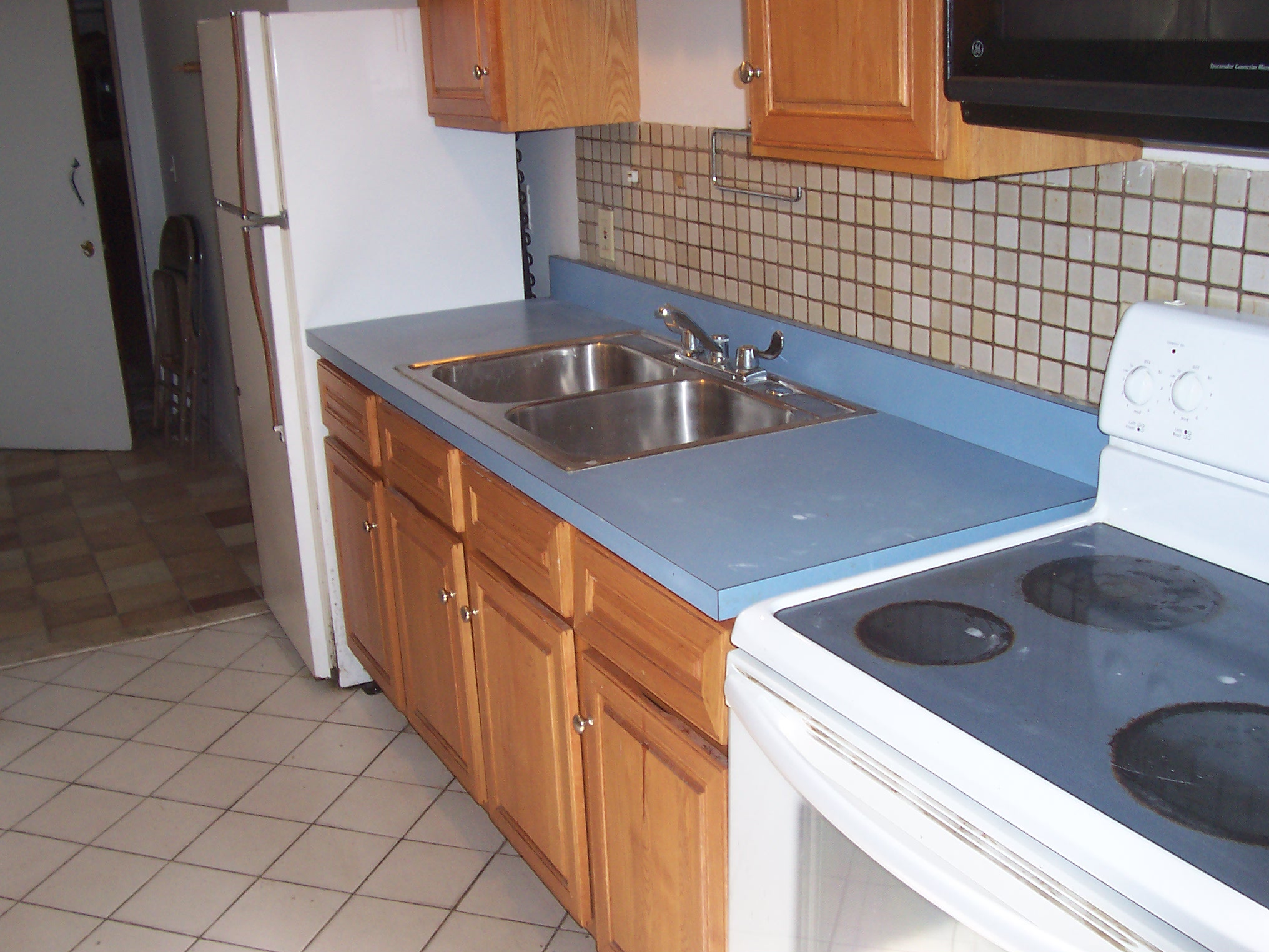 688 Parker St, Mission Hill