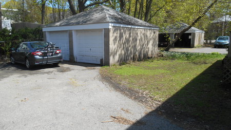 15 Payne Rd, Newton Highlands