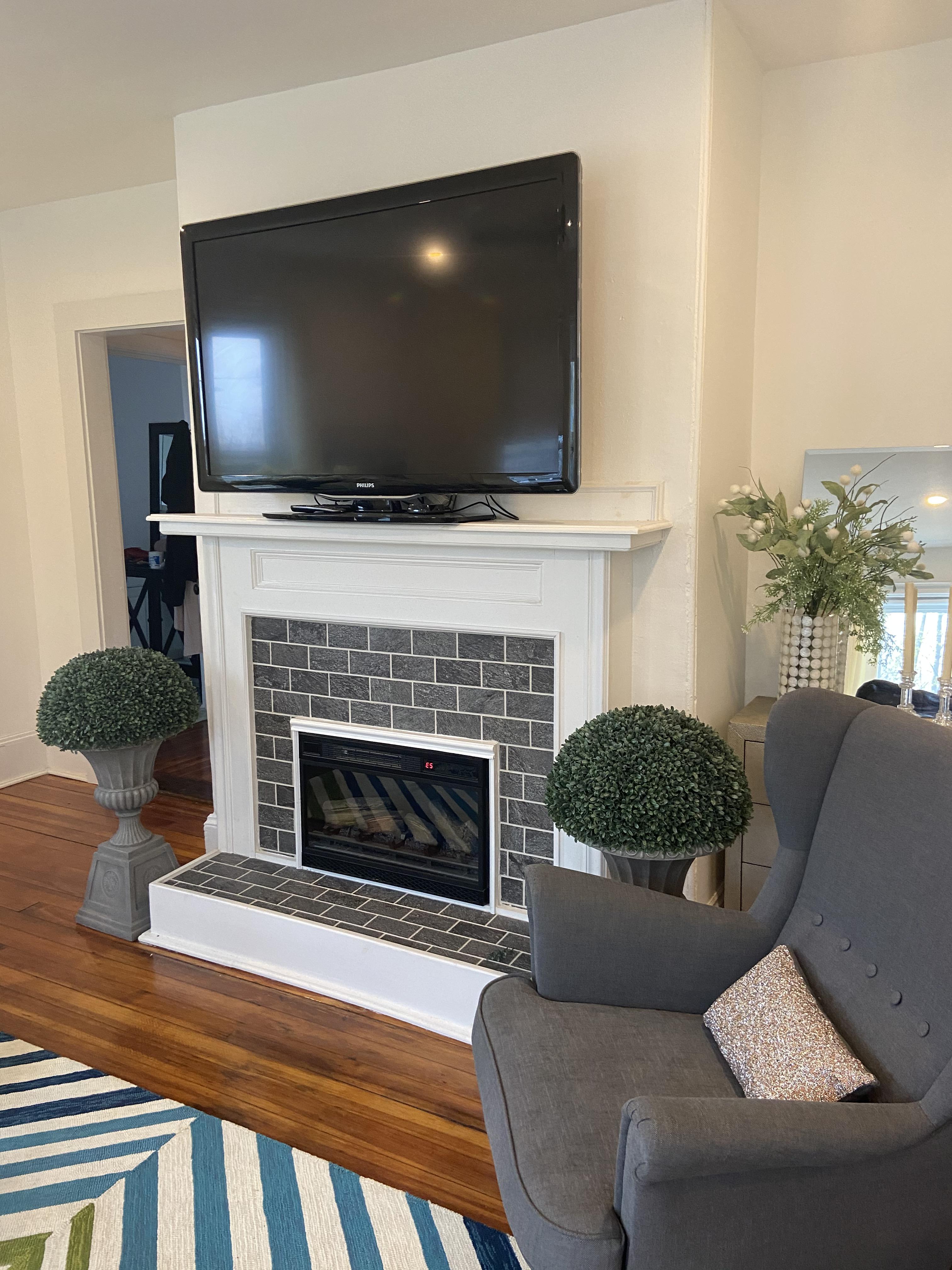 1 bed, 1 bath apartment for rent at 36 1 Reed St Unit 1, Dedham