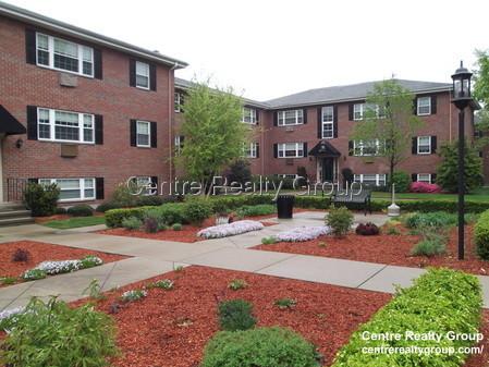 2 bed, 1 bath apartment for rent at 131 North St Unit D, Newtonville
