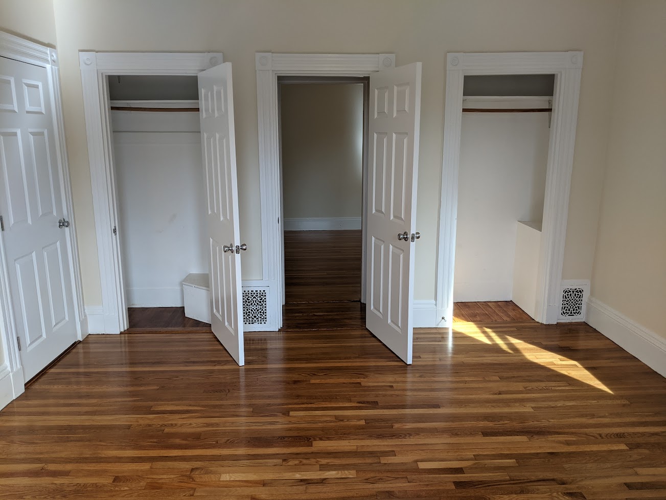 37 Jefferson St, Newton