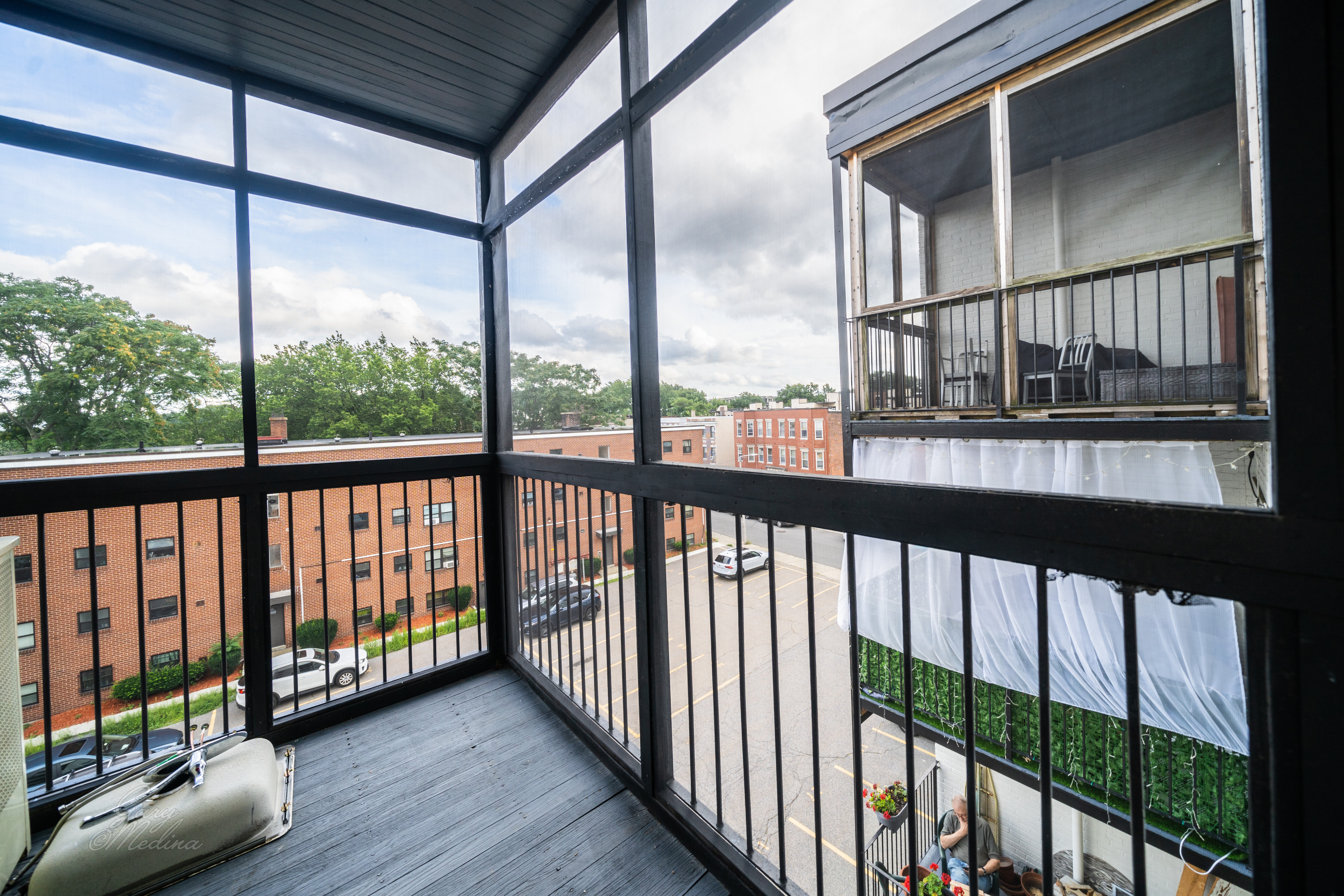 3 bed, 1 bath apartment for rent at 1500 Commonwealth Ave Unit 2, Brighton — photo 4 of 16