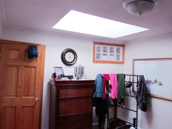 3 bed, 1 bath apartment for rent at 335 Lake Ave Unit 3, Newton Highlands — photo 11 of 22