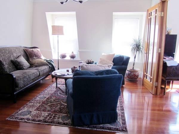 3 bed, 1 bath apartment for rent at 335 Lake Ave Unit 3, Newton Highlands — photo 14 of 22