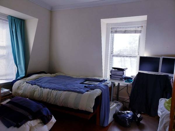 3 bed, 1 bath apartment for rent at 335 Lake Ave Unit 3, Newton Highlands — photo 4 of 22