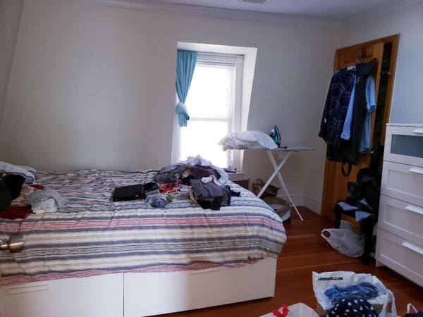 3 bed, 1 bath apartment for rent at 335 Lake Ave Unit 3, Newton Highlands — photo 17 of 22