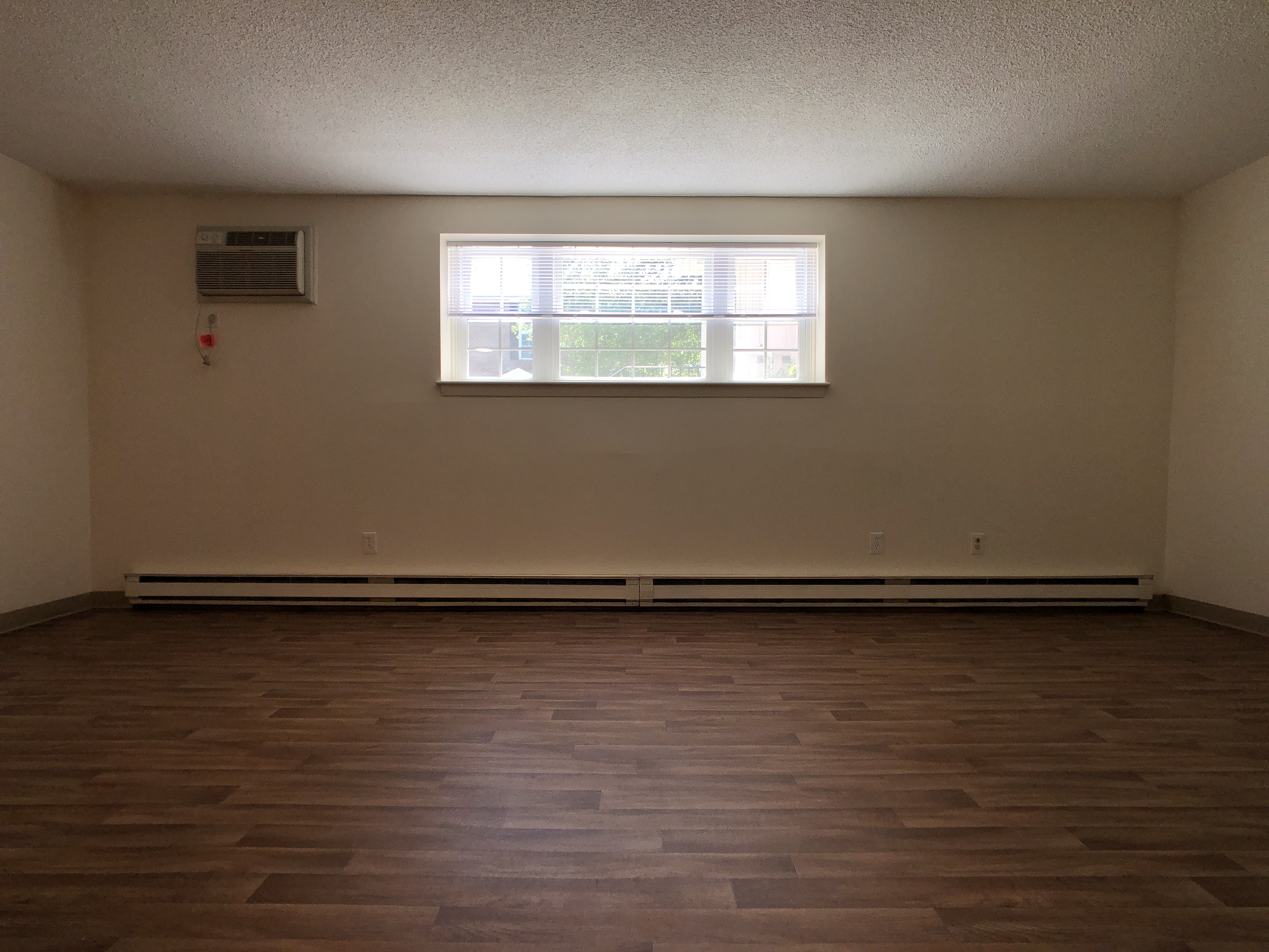 2 bed, 1 bath apartment for rent at 151 North St Unit E, Newtonville — photo 3 of 13