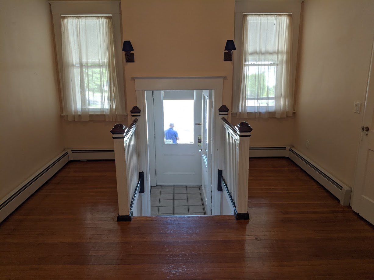 2 Oliver St, Watertown