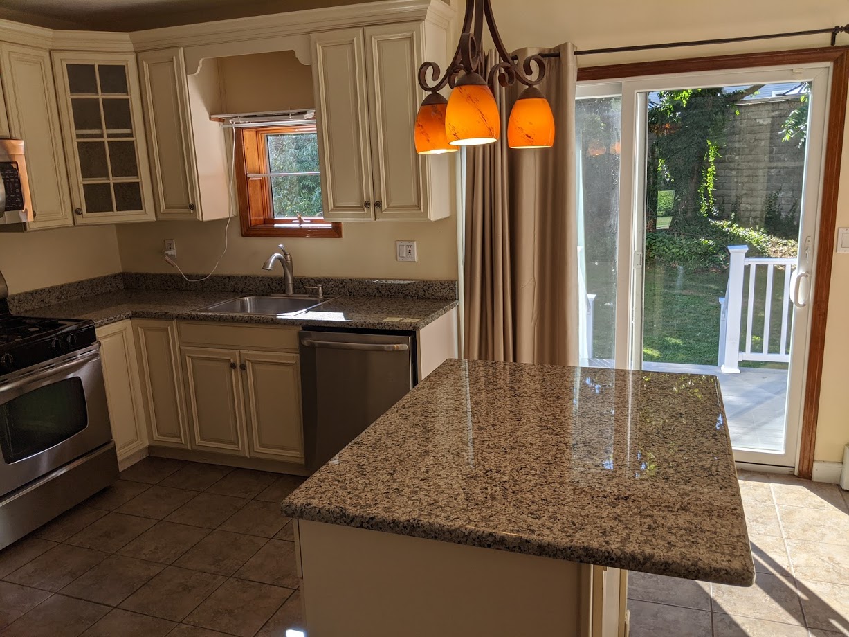 2 Oliver St, Watertown