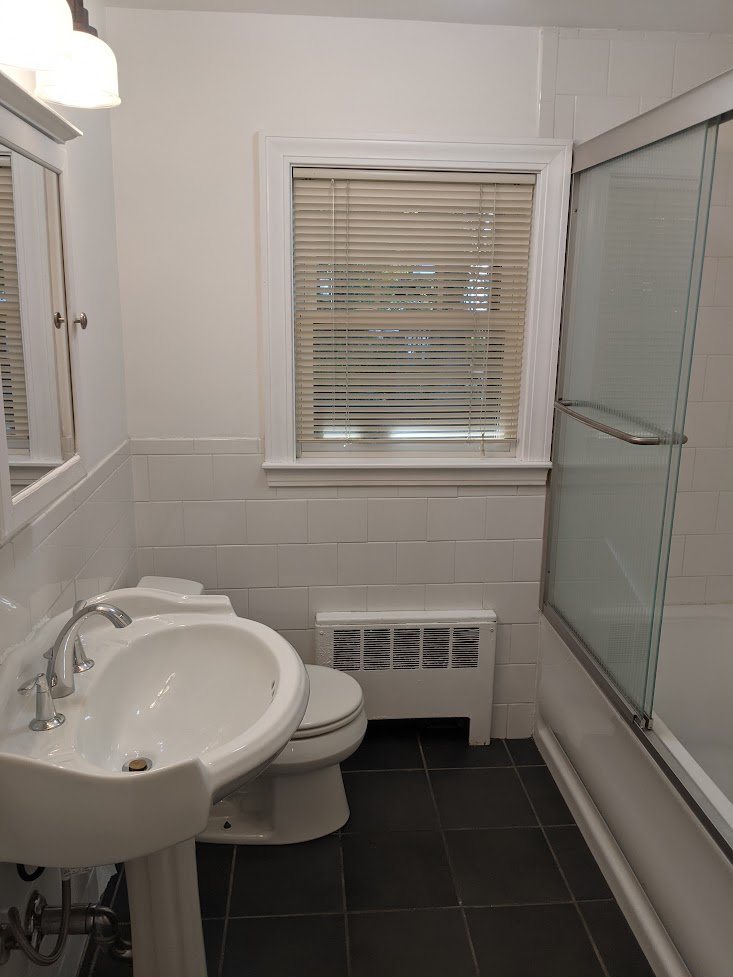 3 bed, 1 bath apartment for rent at 17 Westchester Rd Unit 1, Newtonville — photo 8 of 12