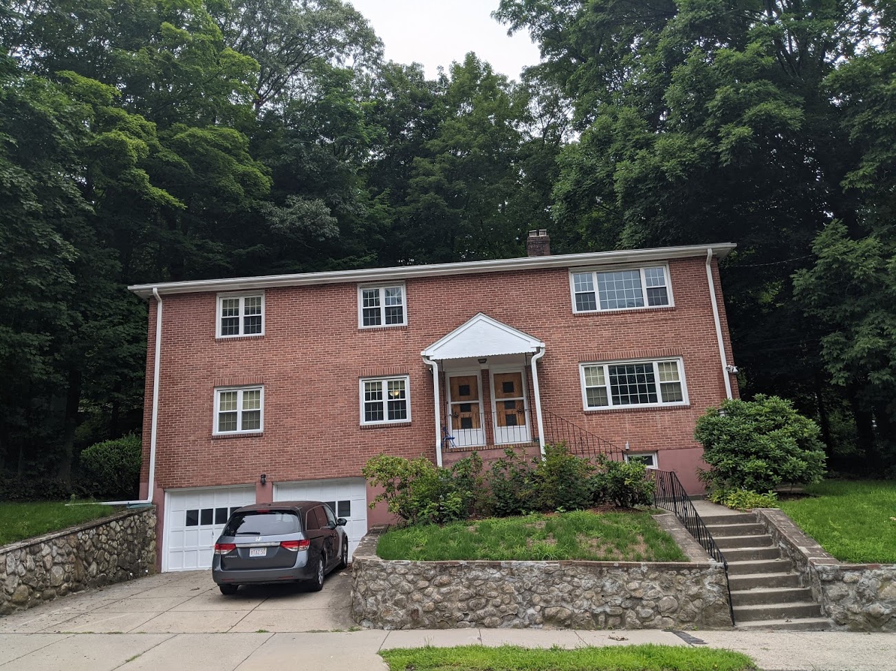 3 bed, 2 bath apartment for rent at 407 Lowell Ave Unit 1, Newtonville — photo 12 of 12