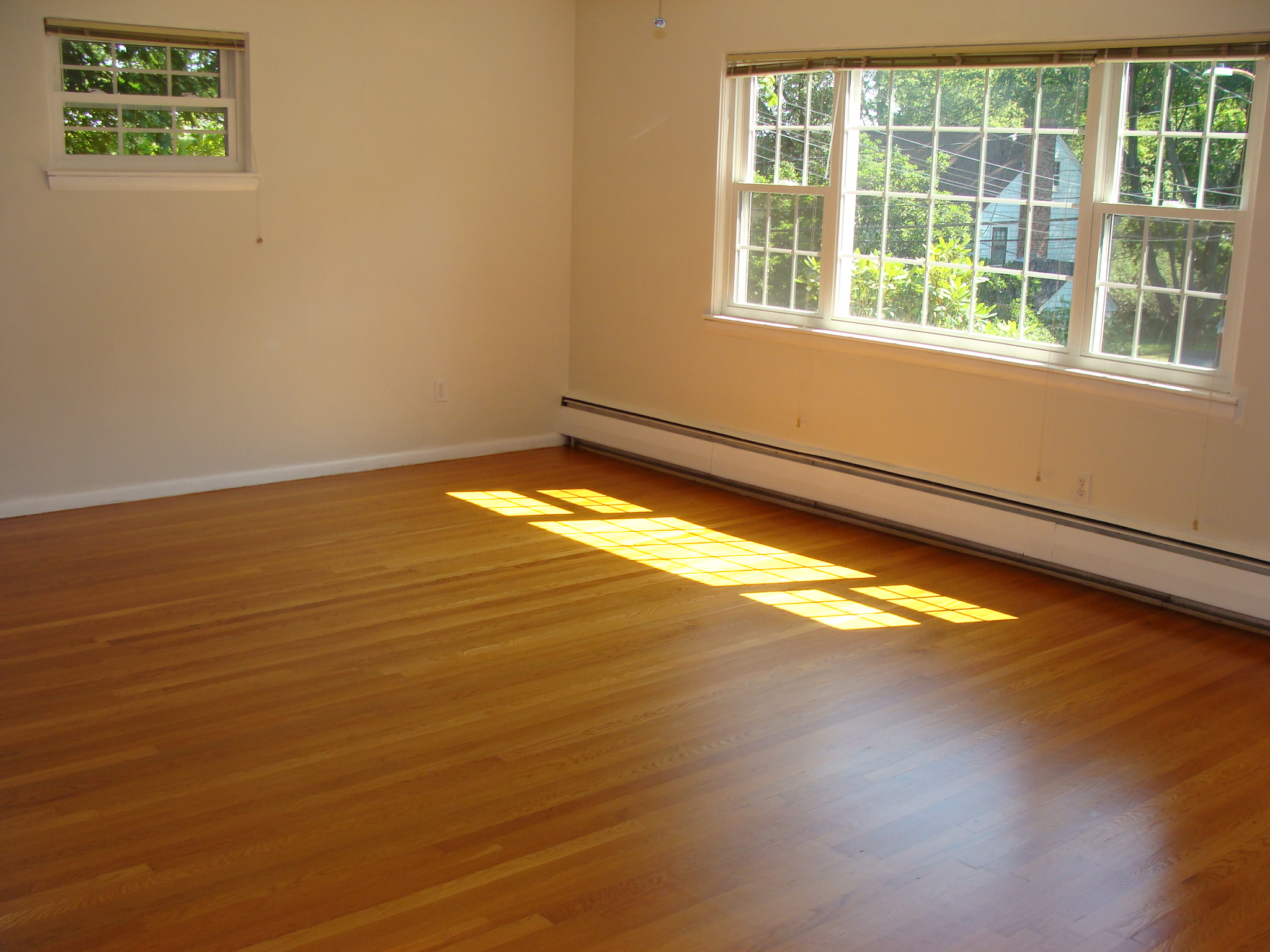 3 bed, 2 bath apartment for rent at 407 Lowell Ave Unit 1, Newtonville — photo 1 of 12