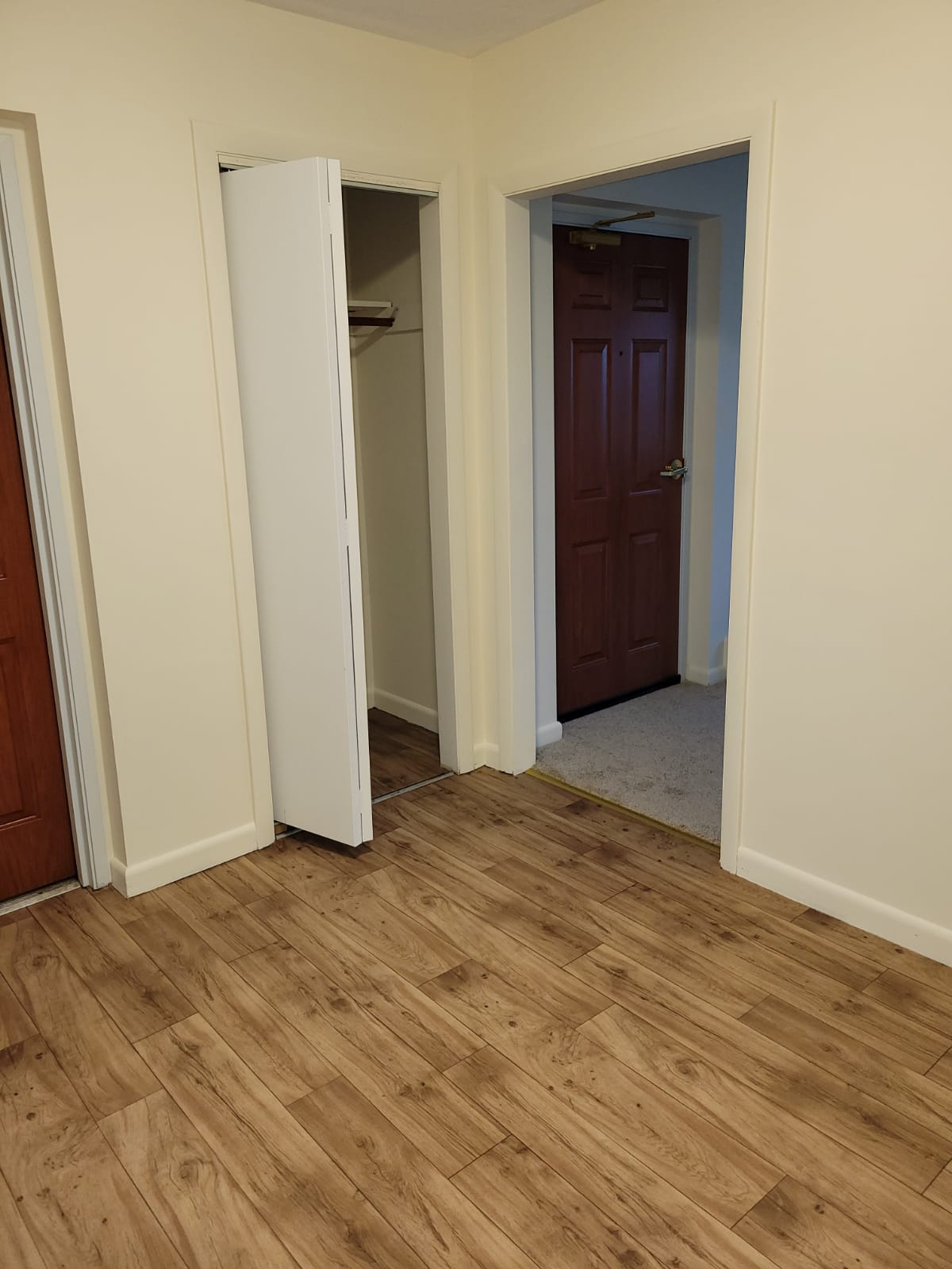 1 bed, 1 bath apartment for rent at 101 Farwell St Unit D, Newtonville