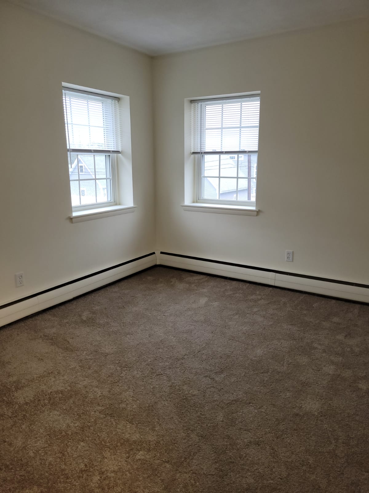 1 bed, 1 bath apartment for rent at 101 Farwell St Unit D, Newtonville — photo 16 of 18