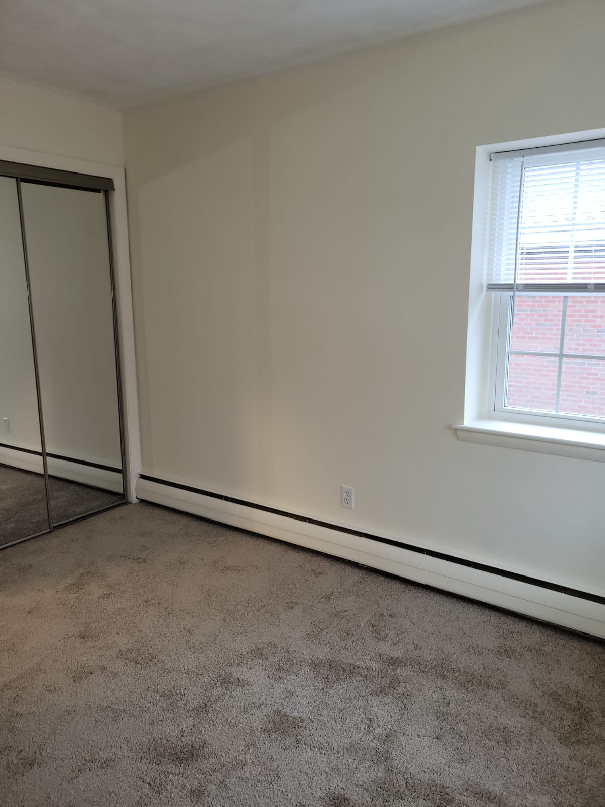 1 bed, 1 bath apartment for rent at 101 Farwell St Unit D, Newtonville — photo 17 of 18