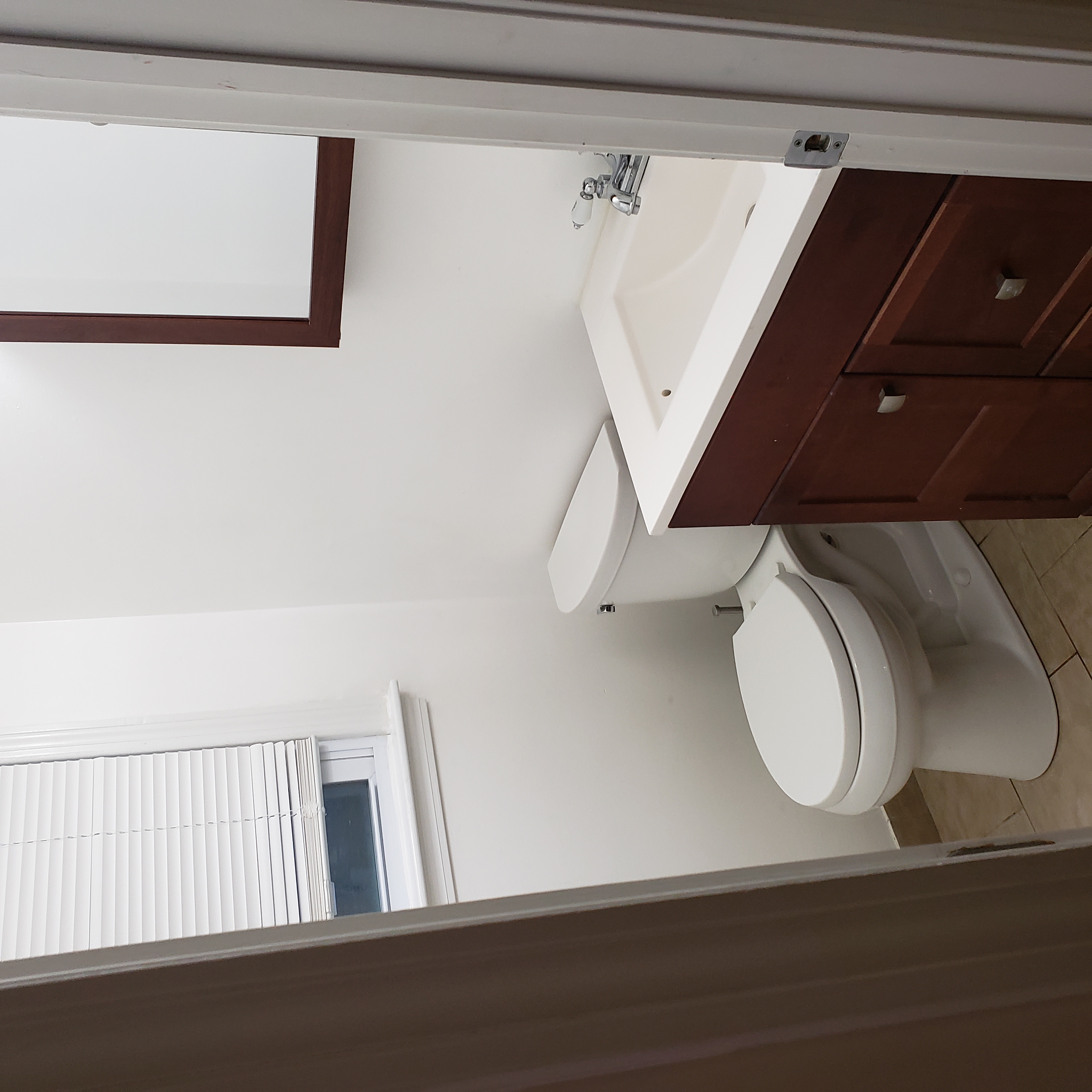 4 bed, 1.5 bath apartment for rent at 41 Boylston Rd Unit Townhouse, Newton Highlands — photo 4 of 6
