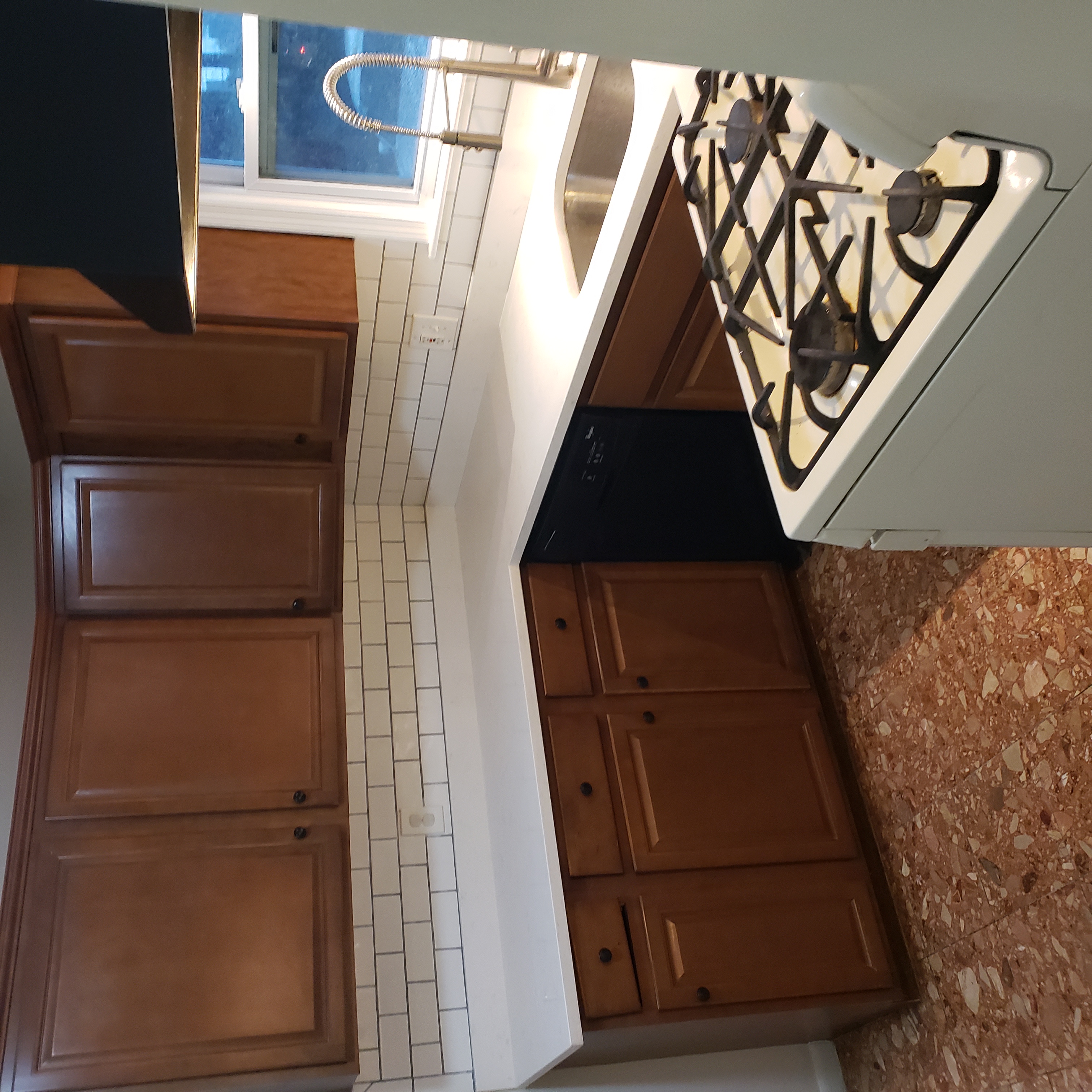 4 bed, 1.5 bath apartment for rent at 41 Boylston Rd Unit Townhouse, Newton Highlands — photo 3 of 6