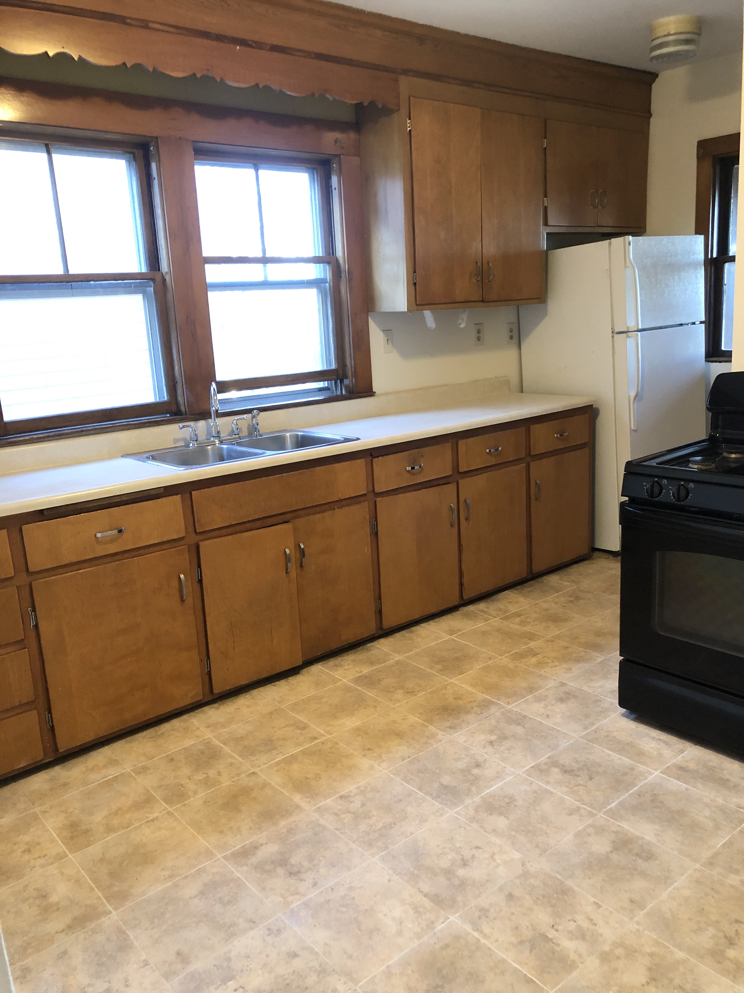 3 bed, 1 bath apartment for rent at 48 Langley Rd Unit 1, Brighton — photo 5 of 23
