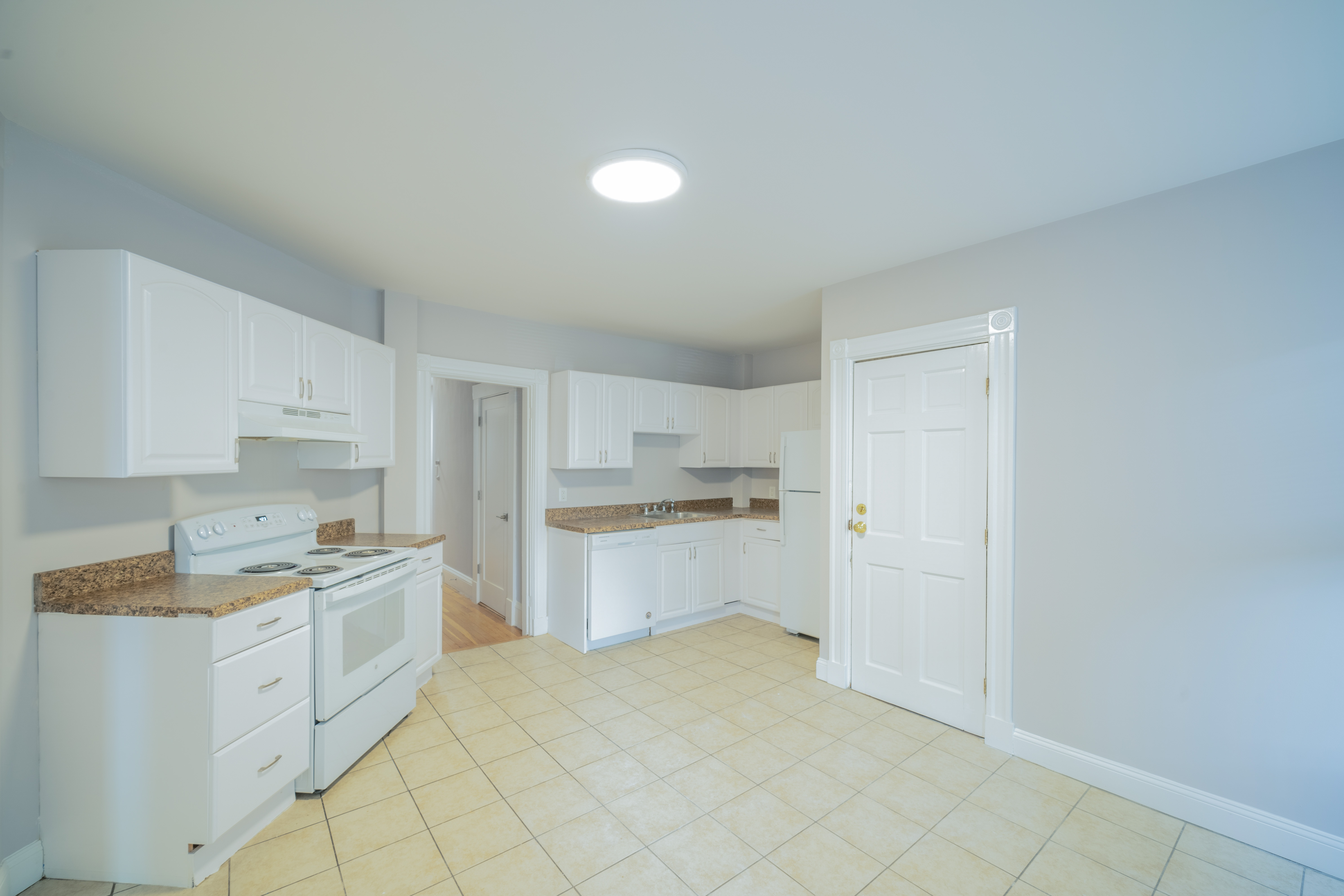 1590 Cambridge St, Harvard Square