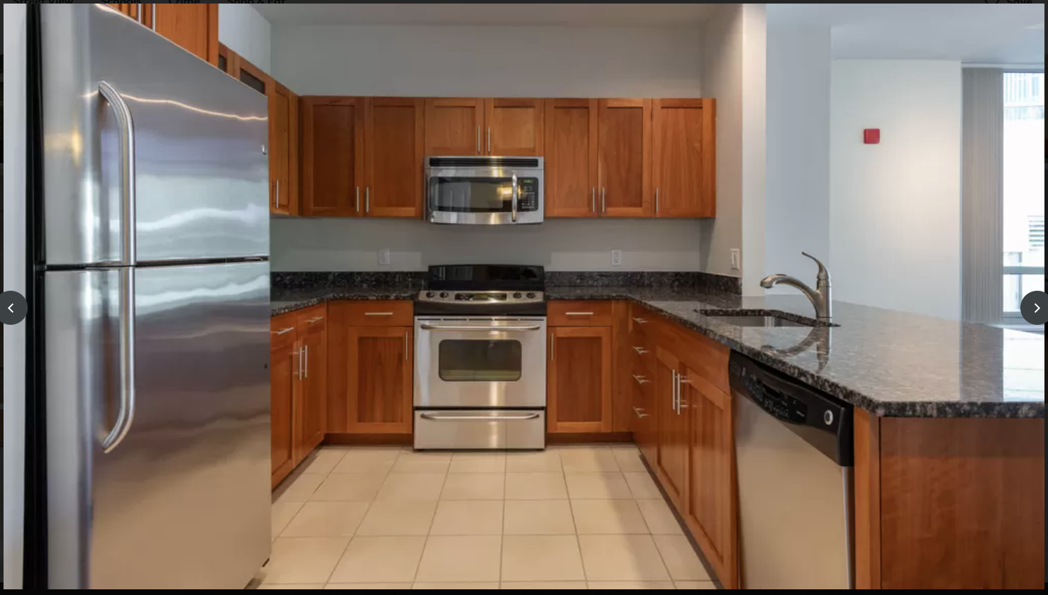 4 Emerson Pl, West End