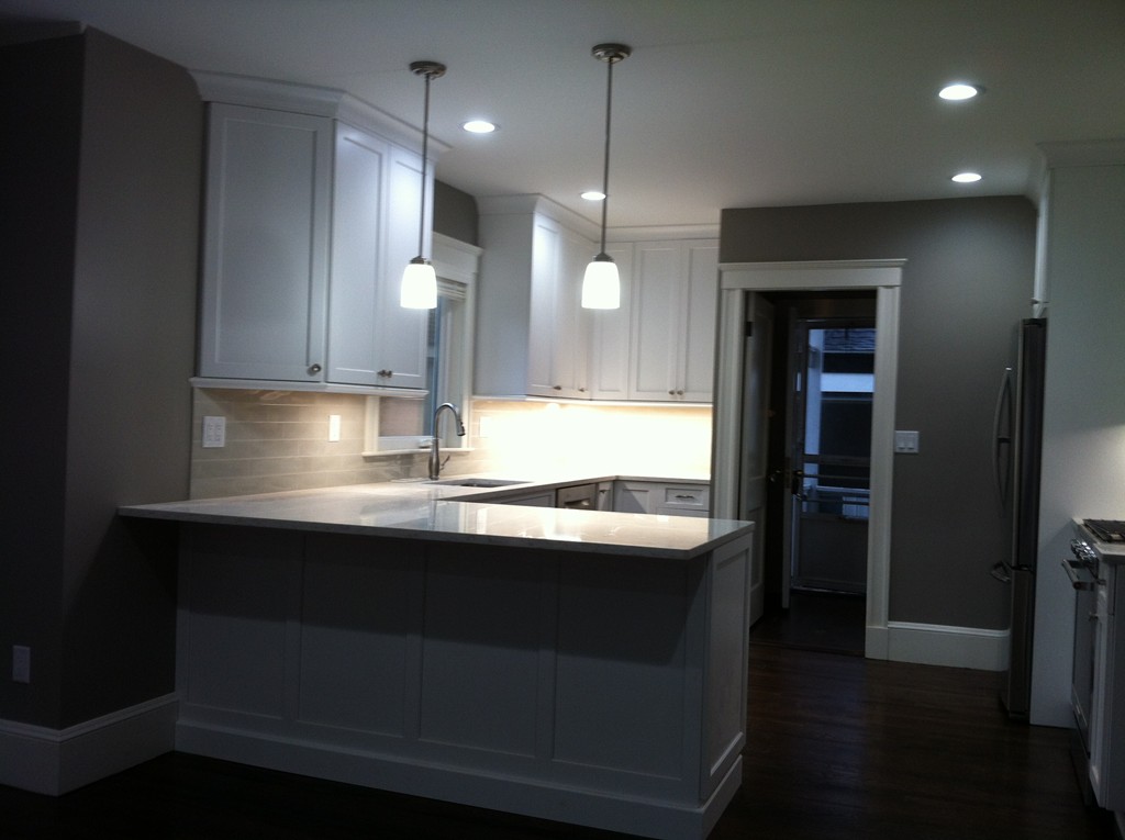 954 South, Roslindale