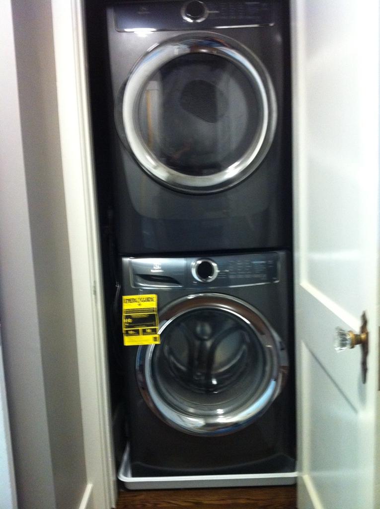 954 South, Roslindale