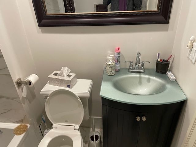 118 Lancaster Ter, Washington Square