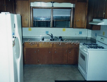 92 Mill St, Newton Center