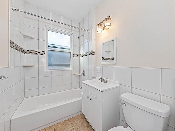 42 Brackett St, Brighton