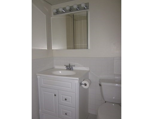 50 56 Broadlawn Park, West Roxbury