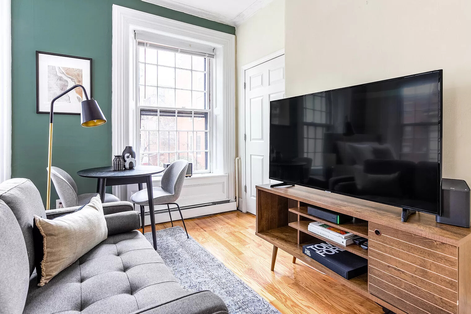 24 Joy St, Beacon Hill