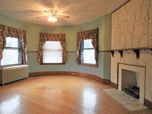 22 Grand View Ave, East Somerville