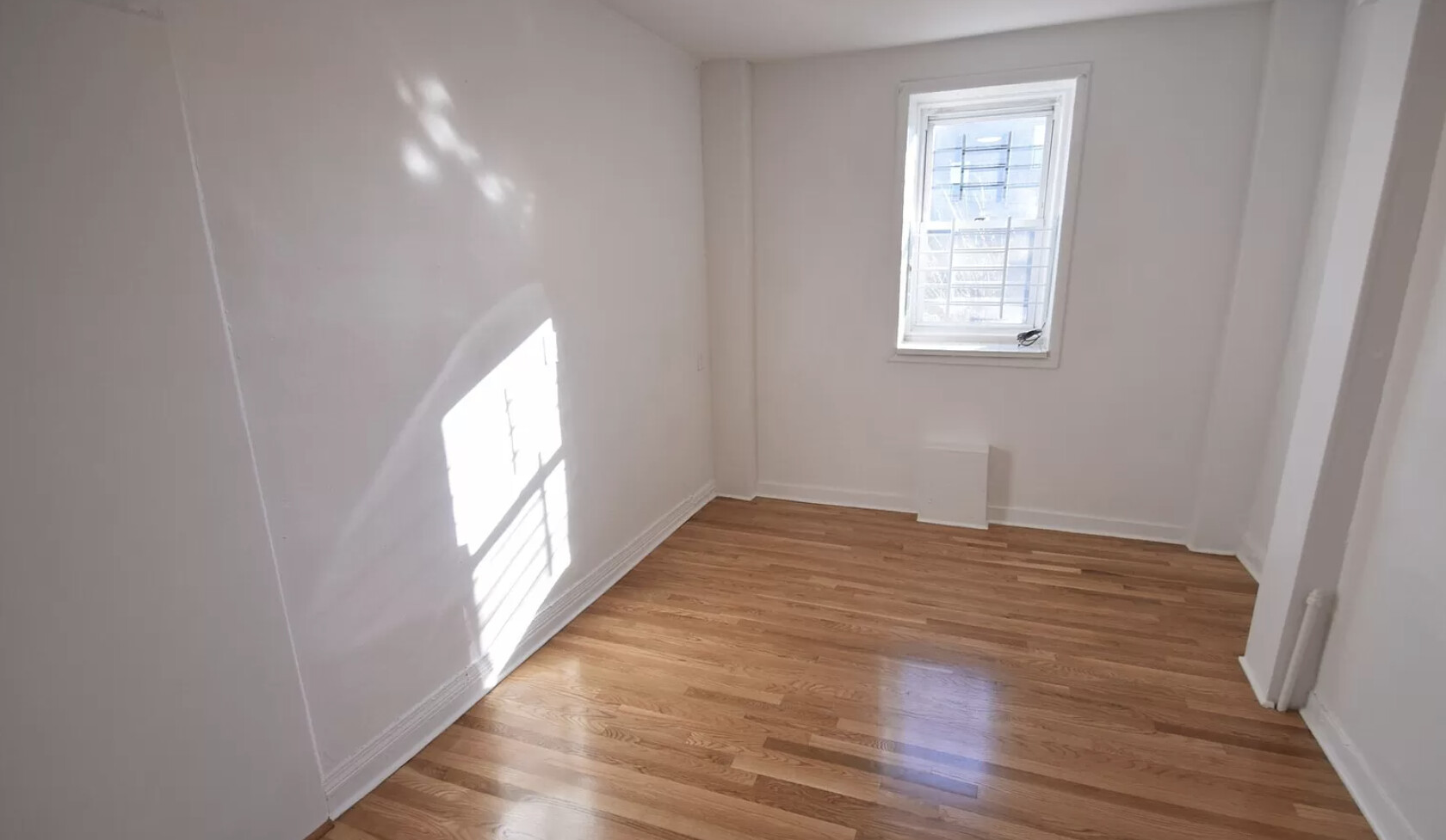 682 Parker St, Mission Hill