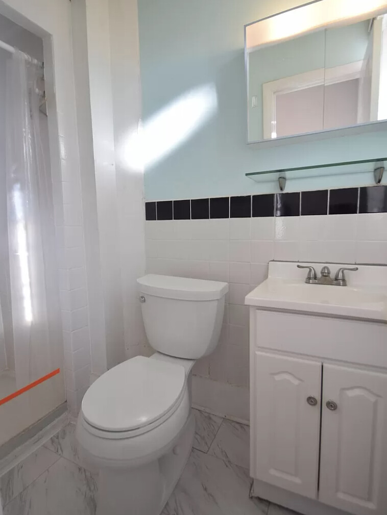 682 Parker St, Mission Hill