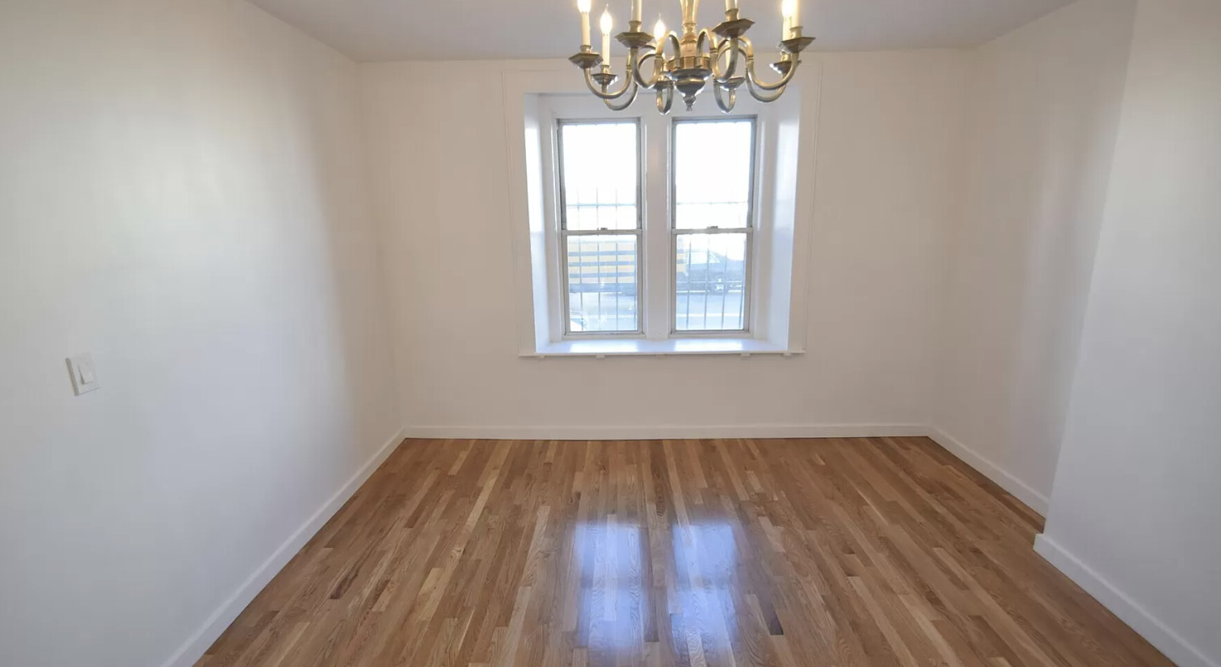 682 Parker St, Mission Hill