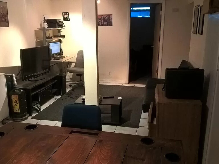 684 Parker St, Mission Hill