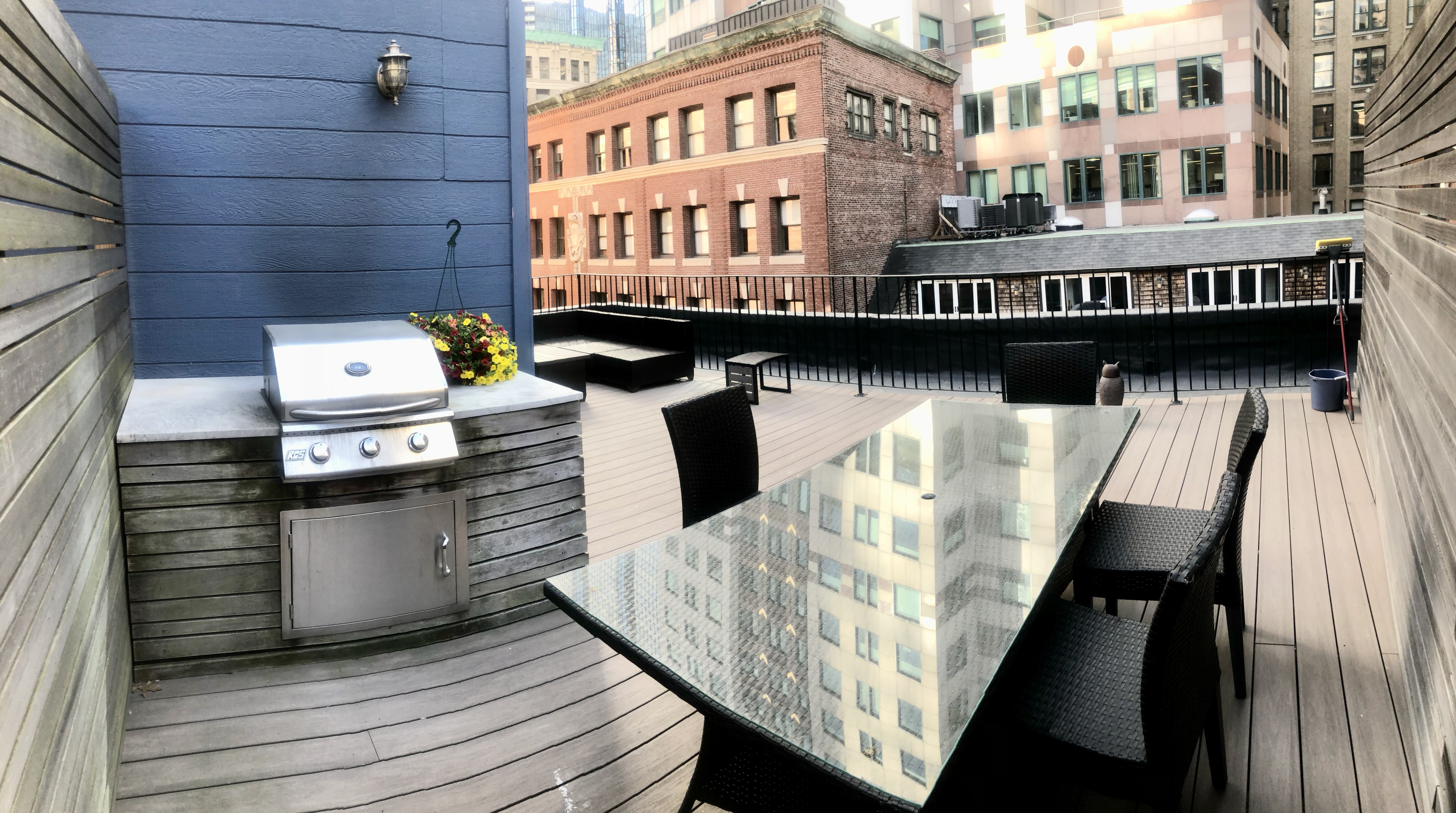 45 Broad St, Downtown